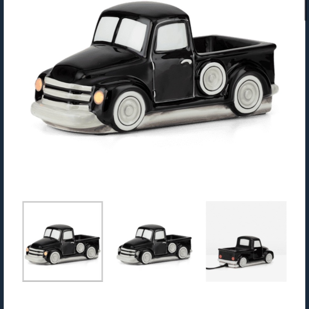 Brand New In Box Scentsy Truck Warmer